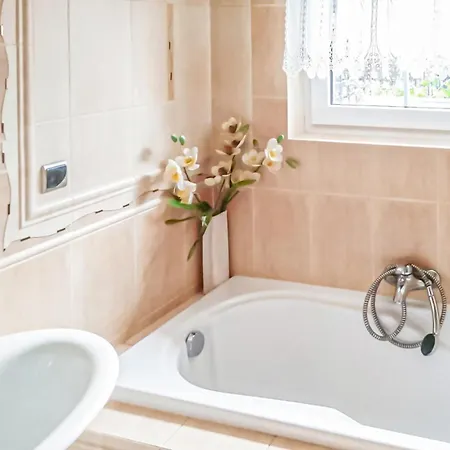 In With Wifi 펜션 *